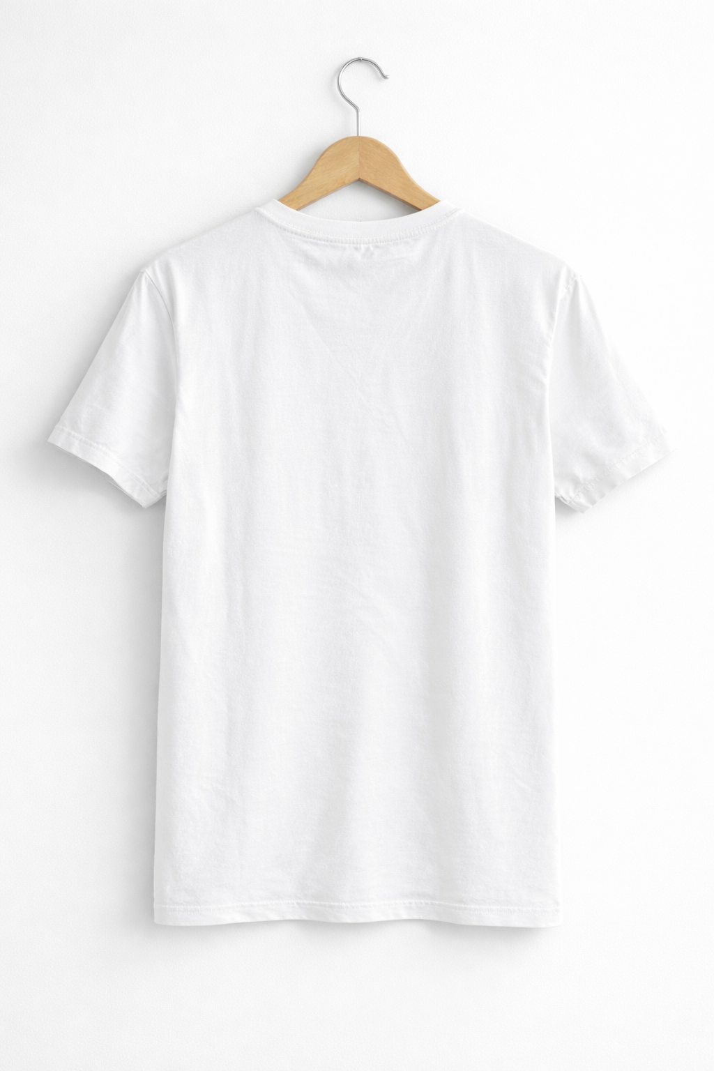 REGULAR WHITE PRIMIUM TSHIRT