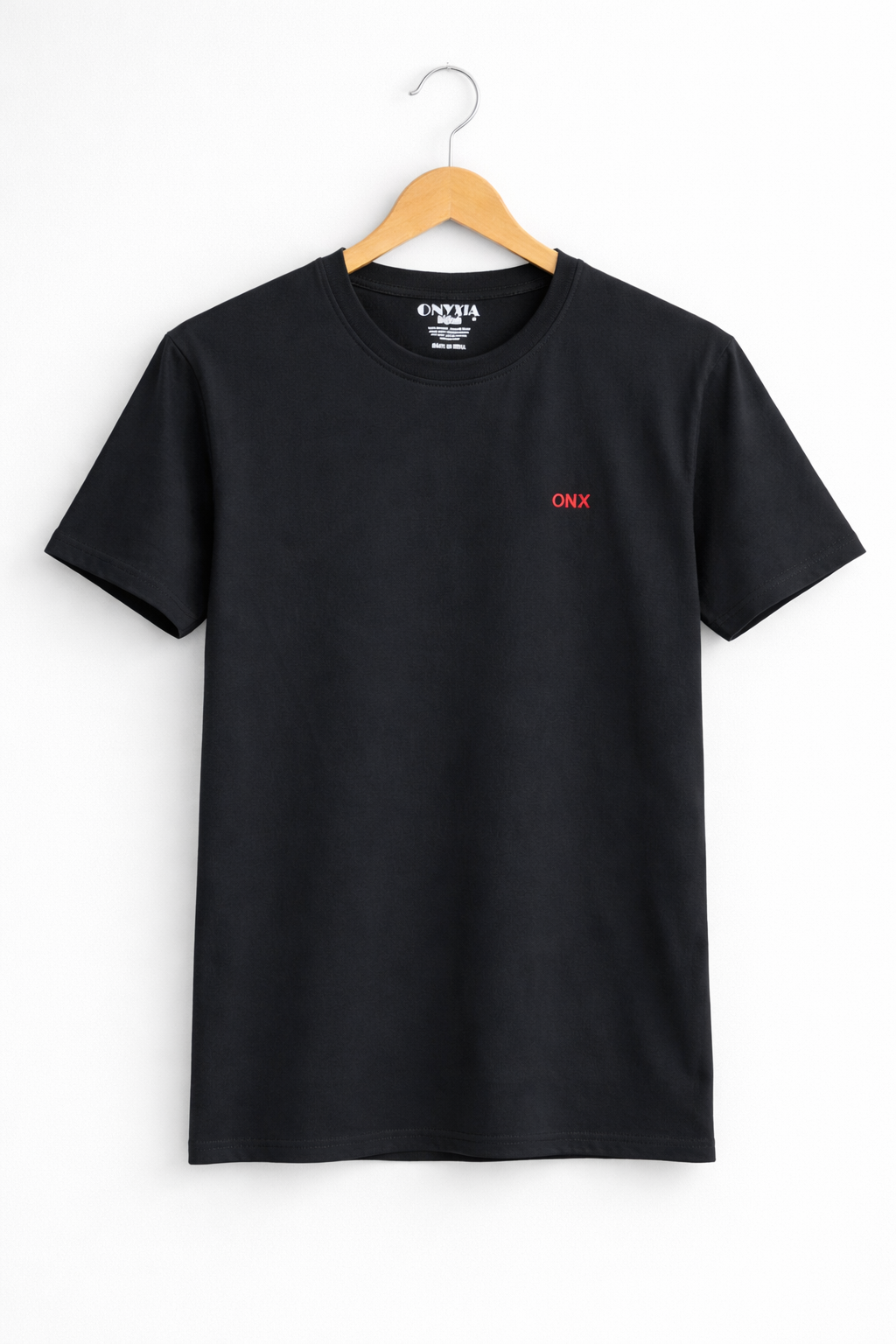 REGULAR BLACK PRIMIUM TSHIRT